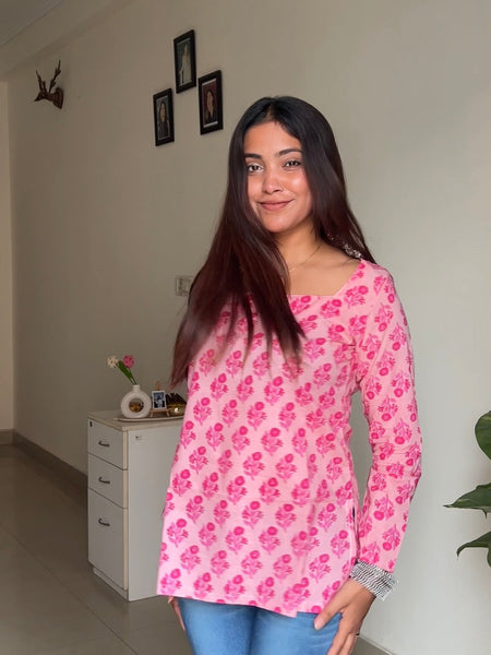 Bahaar straight short kurti Jonaya