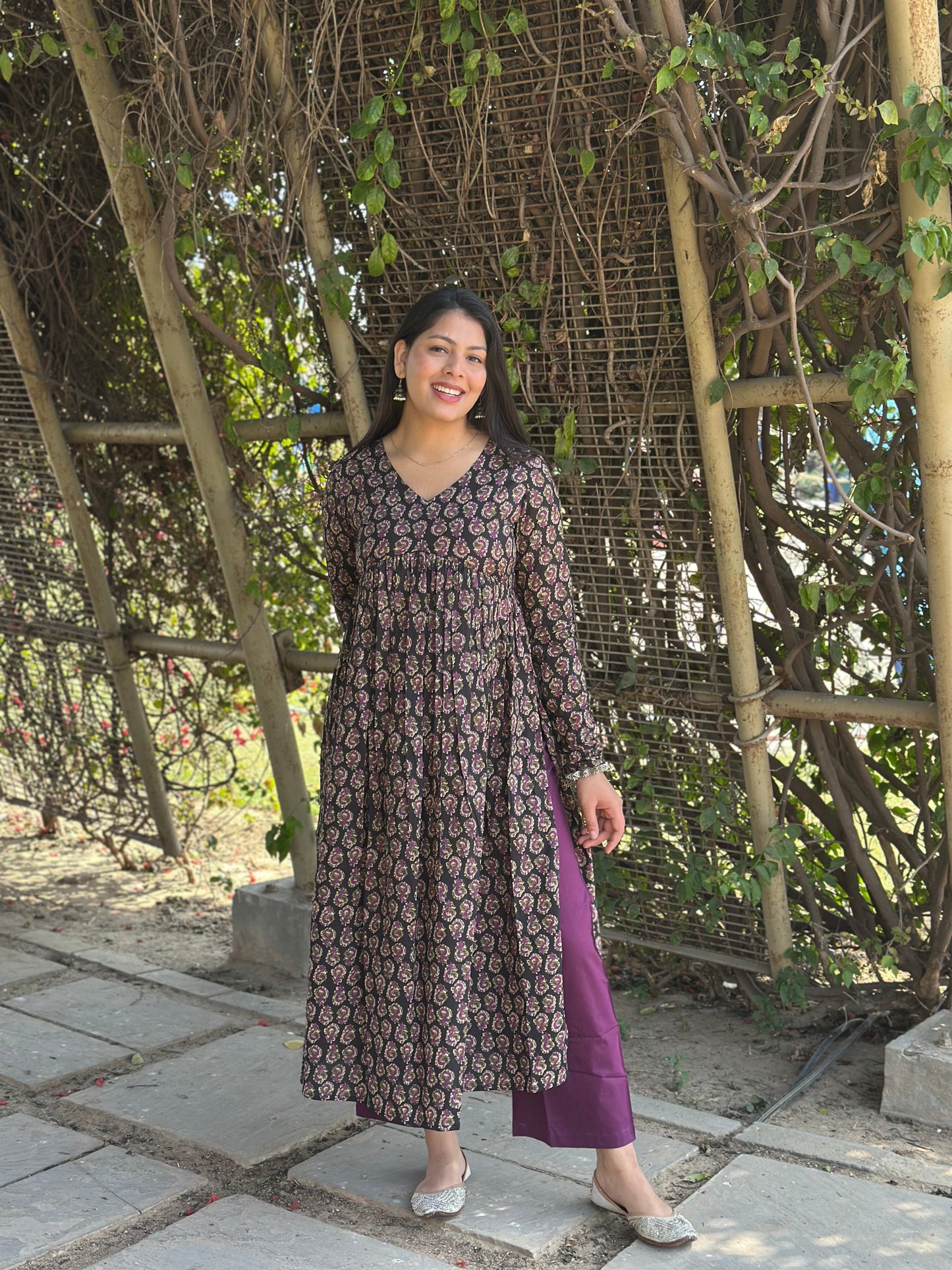 Black purple high slit kameez