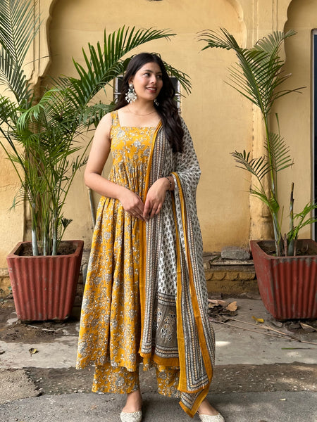 Mustard Gher Suit Suit - Jonaya