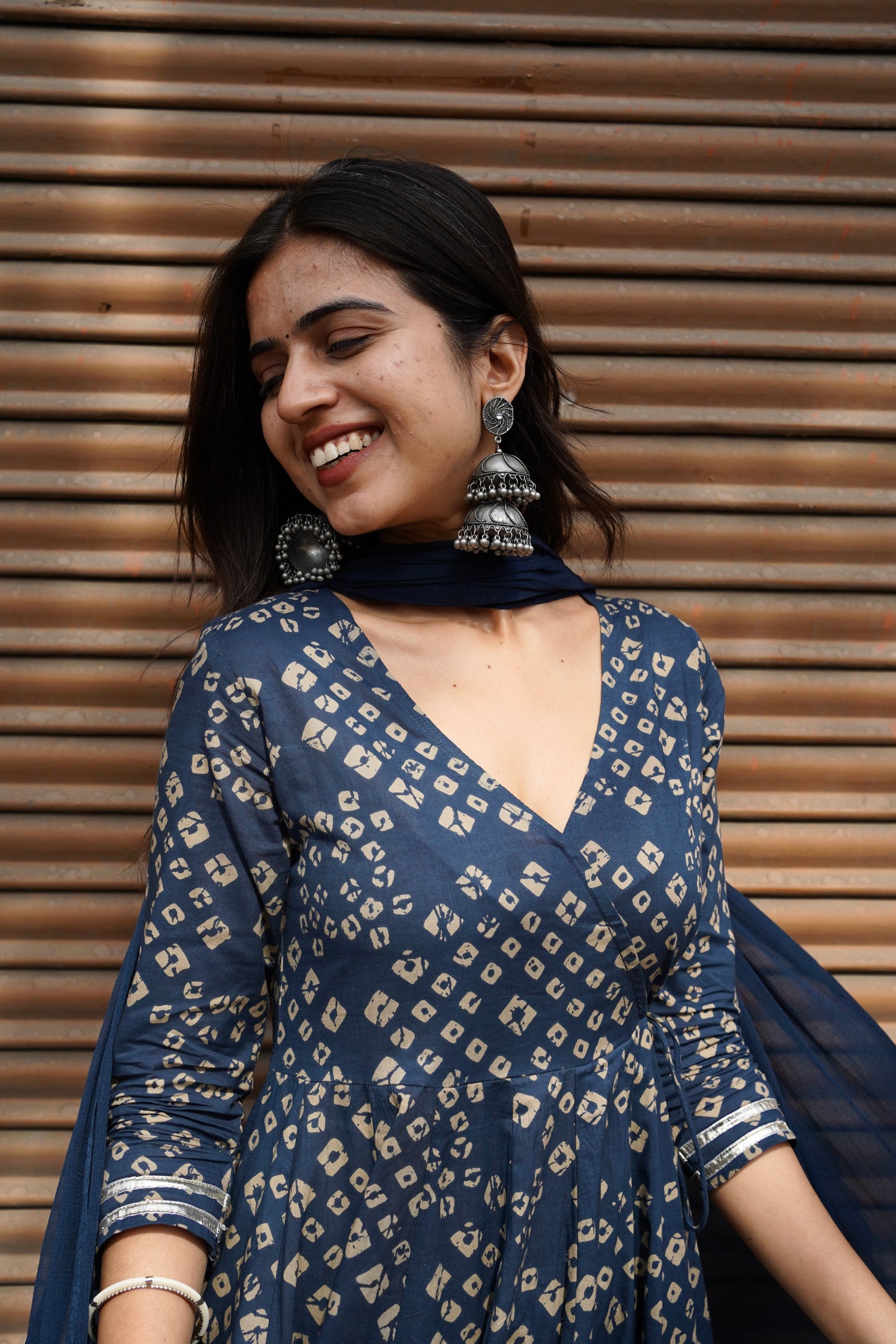 Blue bhandej flare suit set