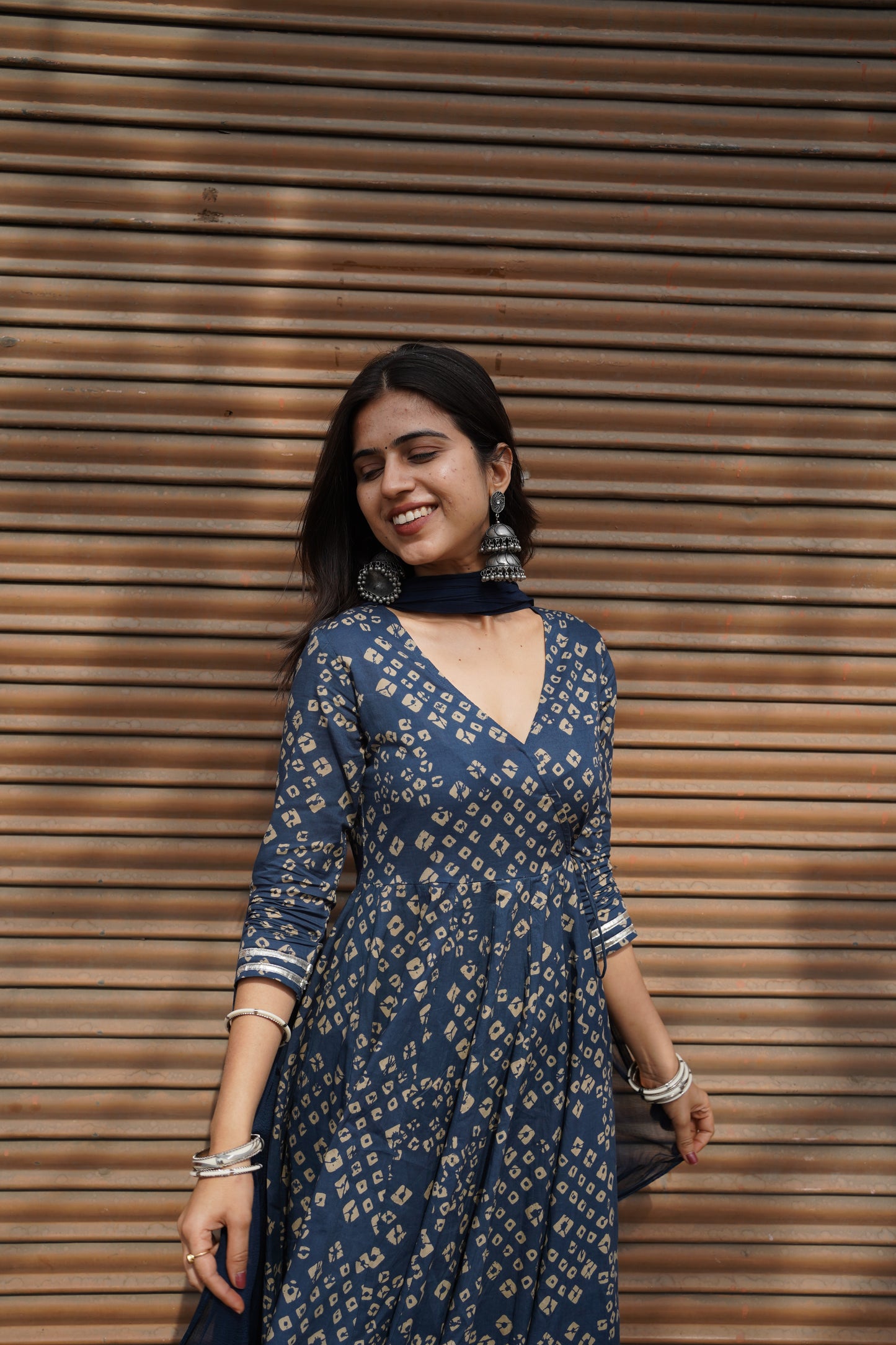 Blue bhandej flare suit set