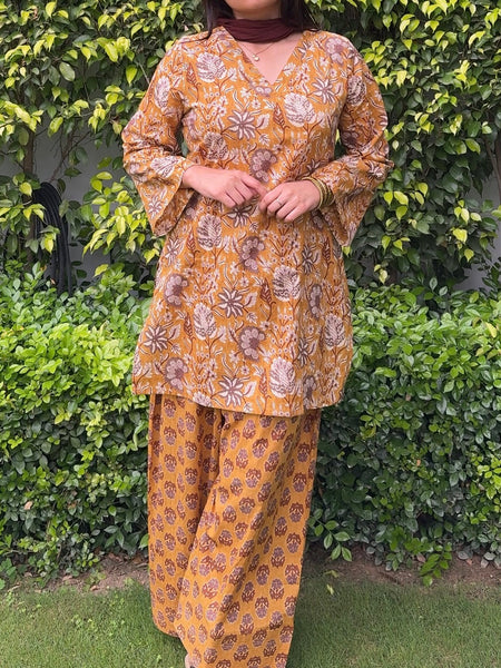 Mustrad brown Farsi salwar 3pcs set Jonaya