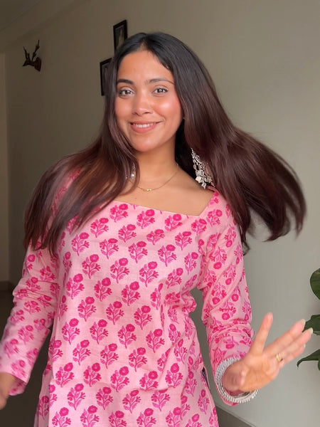 Bahaar straight short kurti Jonaya