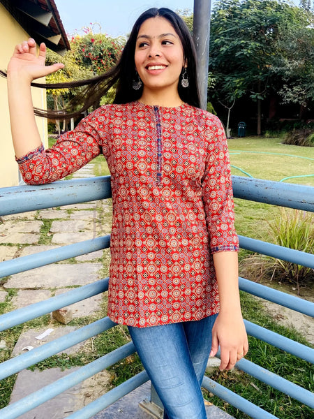 Short Kurti by Jonaya