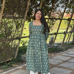 Blooming paisley kameez - Jonaya