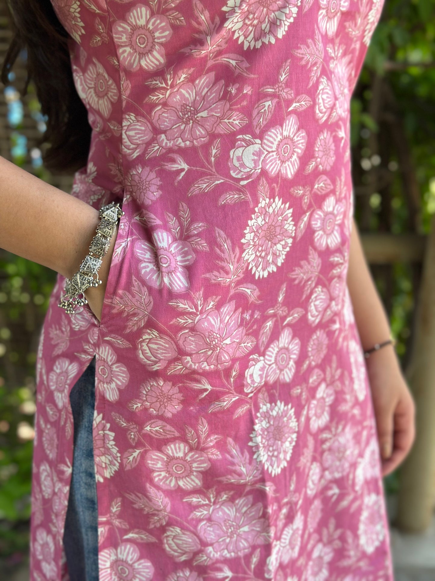 Pink white floral straight kameez