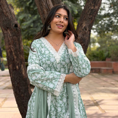 Matcha Ice pakistani style suit set Jonaya