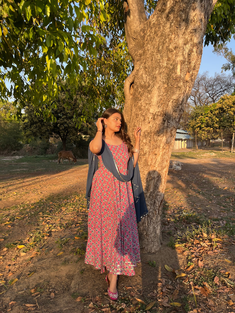 Pink indigo motif gher suit set - Jonaya