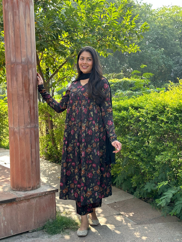 Black Floral Aliacut Suit Set - Jonaya