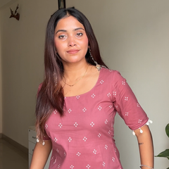 Pink bhandej shells cotton straight kurti Jonaya