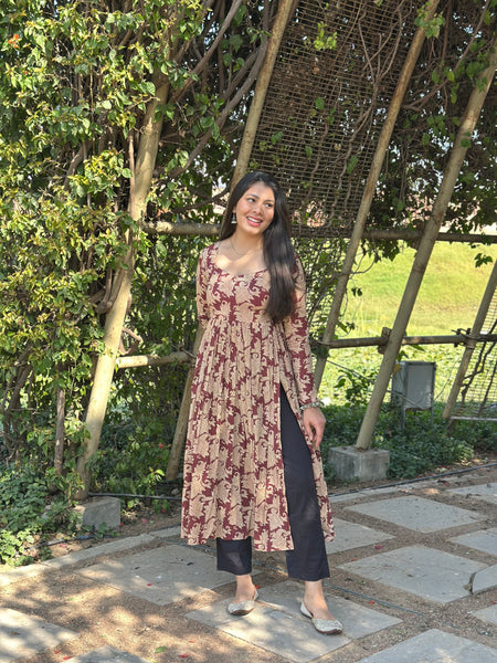 Pastel beige front slit kameez - Jonaya