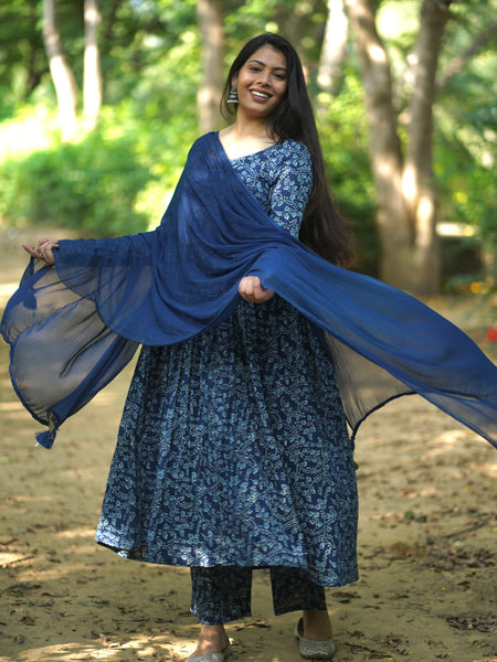 Indigo baag flare suit set Jonaya