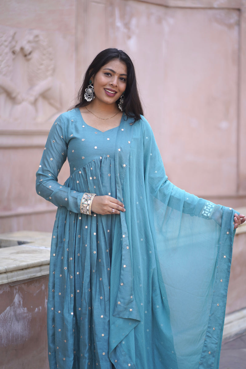 Pista Mirror Festive Flare suit set Jonaya