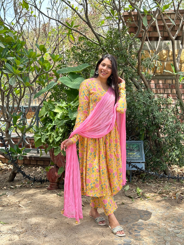 Warm Yellow Suit Set - Jonaya