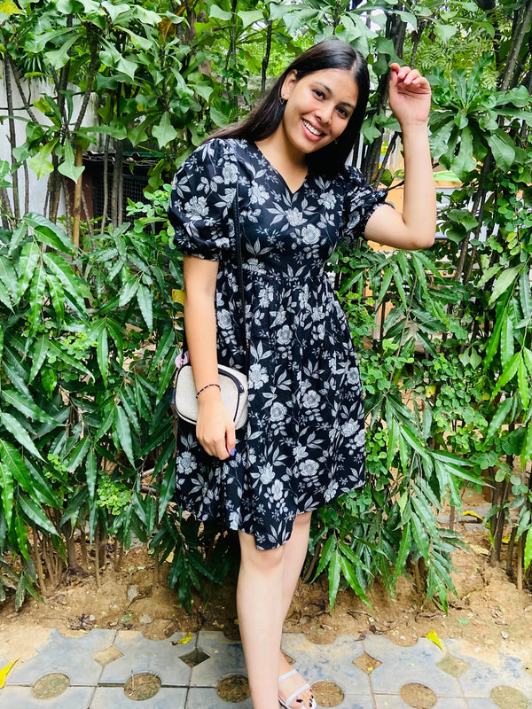 Black Floral Dress - Jonaya