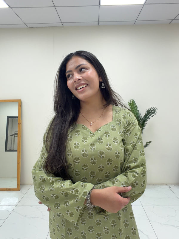Pista green short Kurti Jonaya