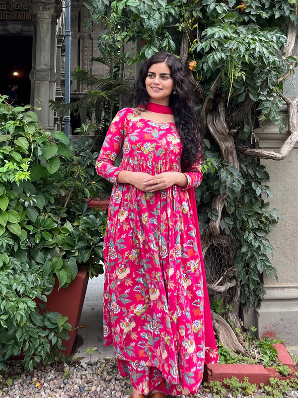 Dreamy Pink Flair Suit Set - Jonaya