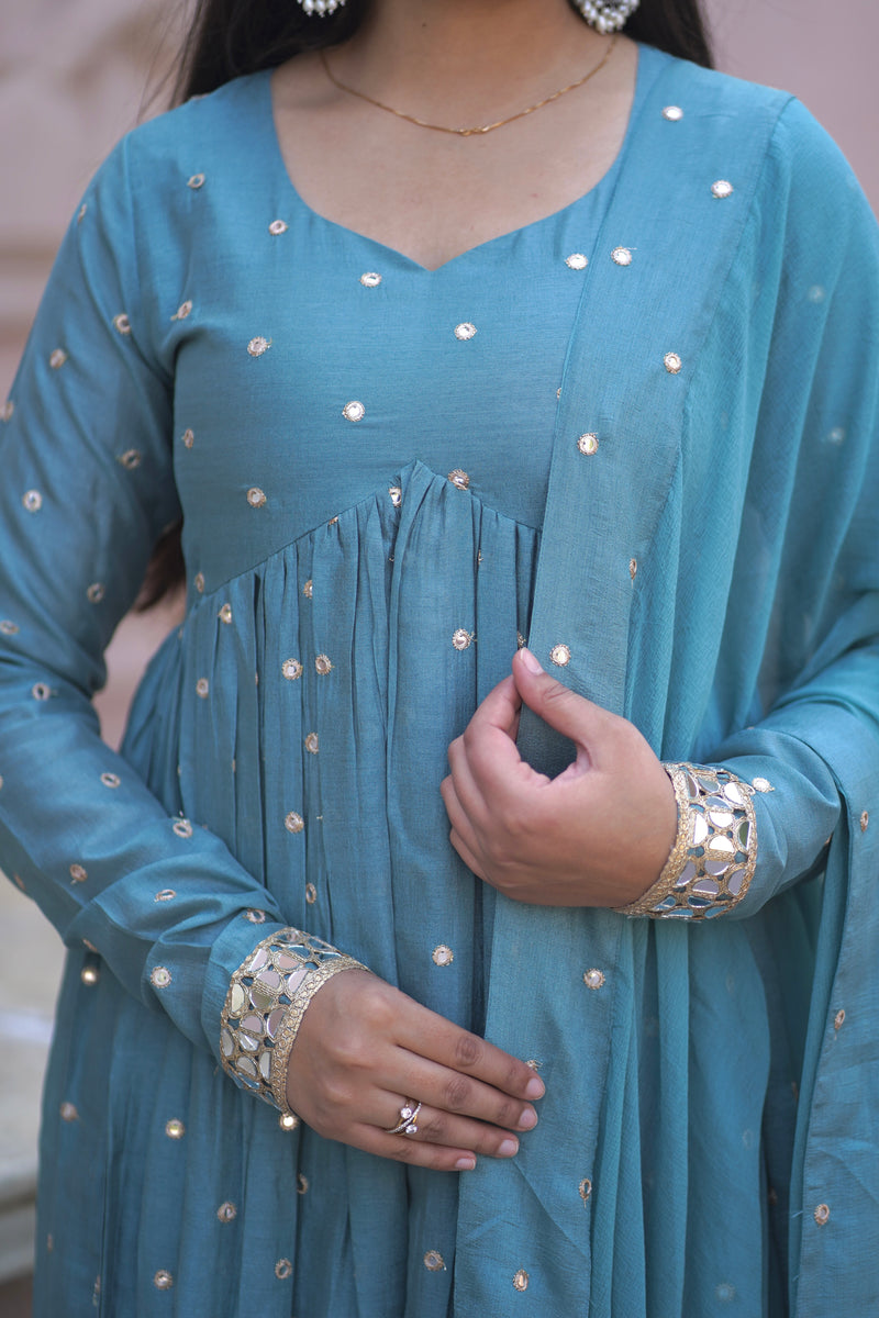 Pista Mirror Festive Flare suit set Jonaya