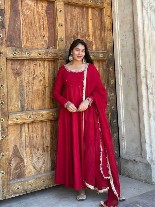 Shagun Laal Lux Anarkali Suit Set - Jonaya