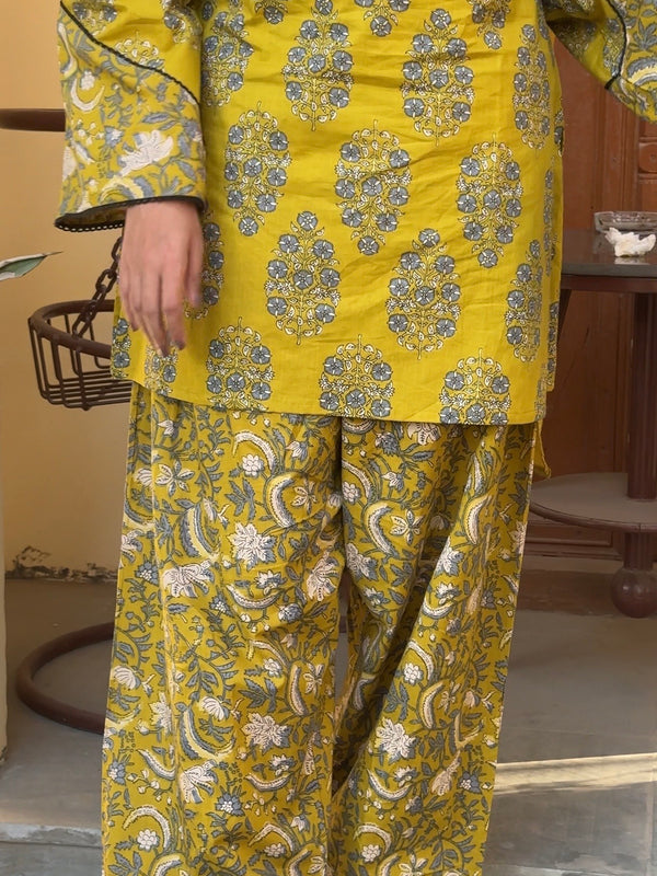 Spring Green black Farshi set