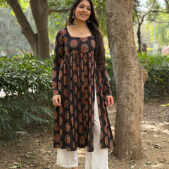 Black Red front slit kameez Jonaya