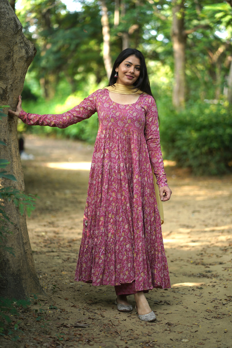 Pink Tier Full flare suit set Jonaya