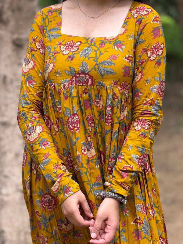 Red mustard garden kameez Jonaya