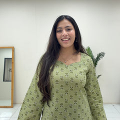 Pista green short Kurti Jonaya