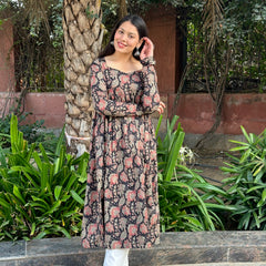 Black garden anarkali kameez - Jonaya