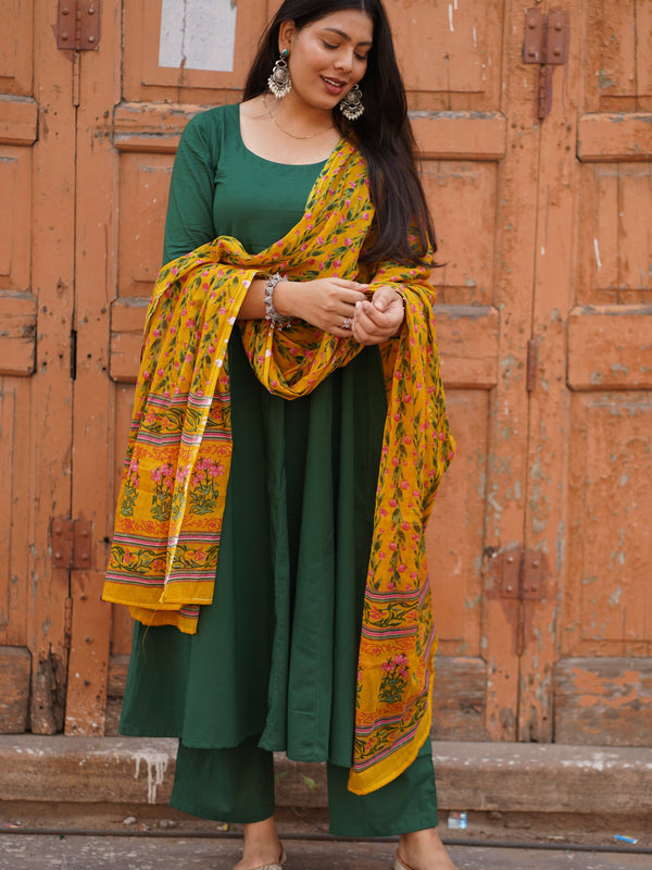 Green Solid Floral Anarkali Suit Set - Jonaya
