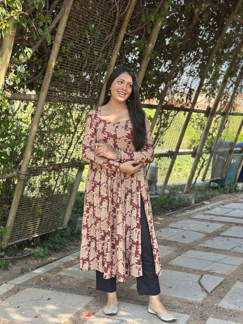 Pastel beige front slit kameez - Jonaya
