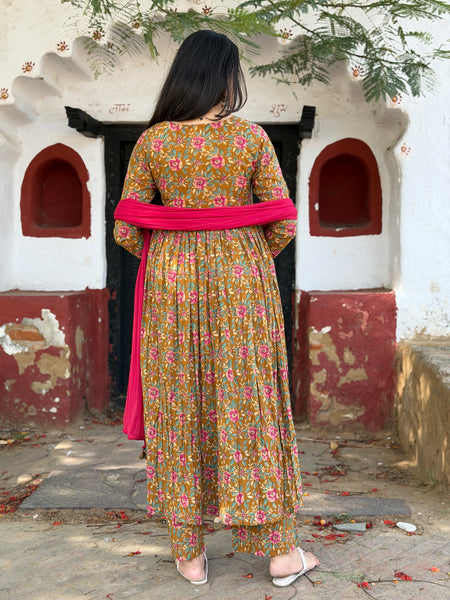 Pink mustard printed flare suit set Jonaya