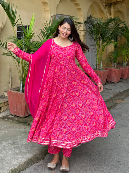 Bandhani Anarkali Anzug-Set