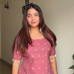 Pink bhandej shells cotton straight kurti Jonaya