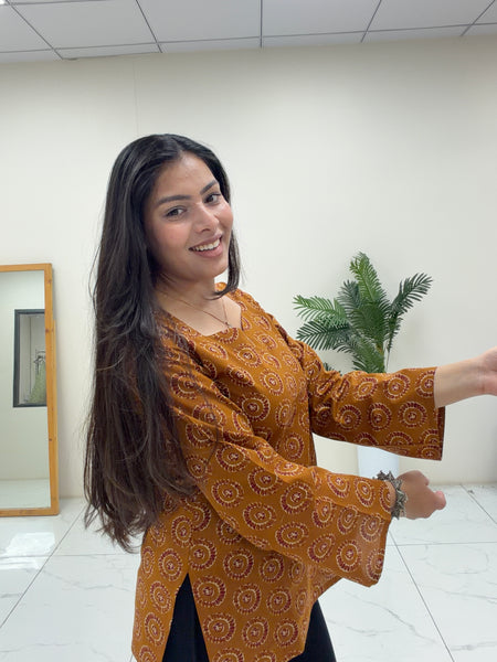 Mustard maroon short Kurti Jonaya