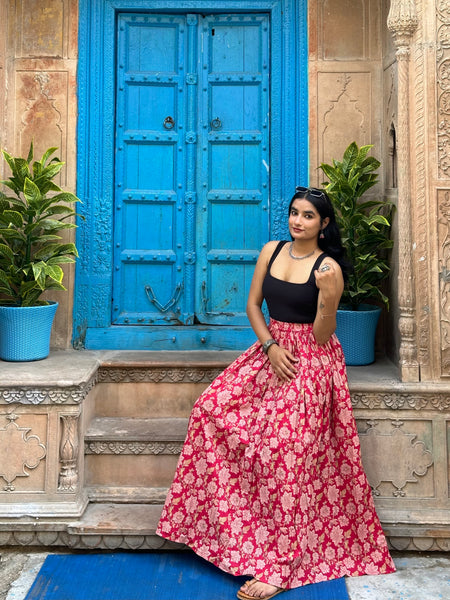 Pink floral flared skirt - Jonaya