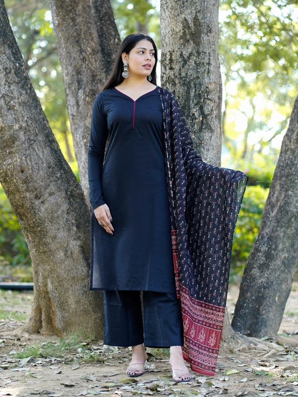 Solid black Straight Suit Set - Jonaya