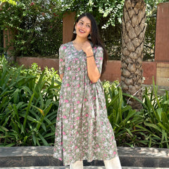 Peachy fushia kameez - Jonaya