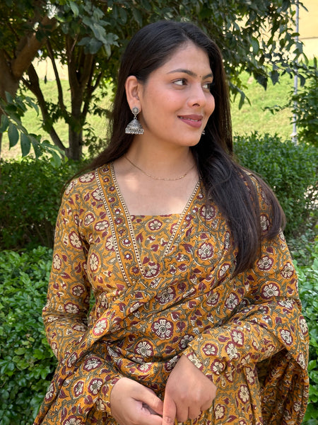 Rusty mustard lace suit set - Jonaya