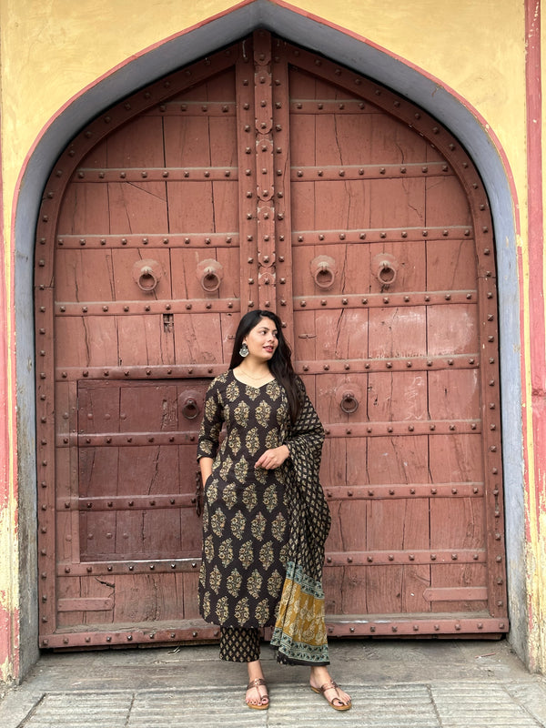 Deep Brown Straight Suit Set - Jonaya