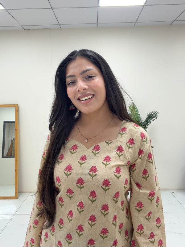 Pretty pink short Kurti Jonaya