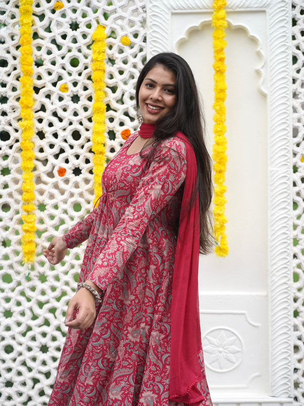 Soft Pink Anarkali Shrug Set - Jonaya