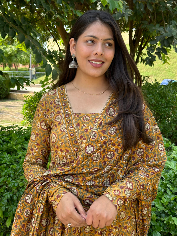 Rusty Mustard Lace Flare Suit Set - Jonaya