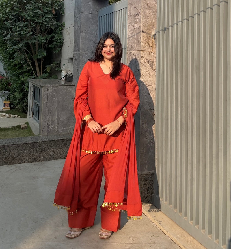 Orange charm Pakistani farshi set Jonaya