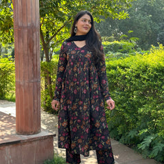 Black floral Alia cut suit set - Jonaya