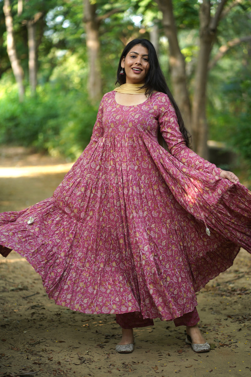 Pink Tier Full flare suit set Jonaya