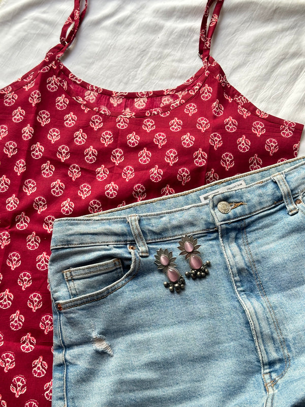 Maroon Booti Strap Kurti - Jonaya