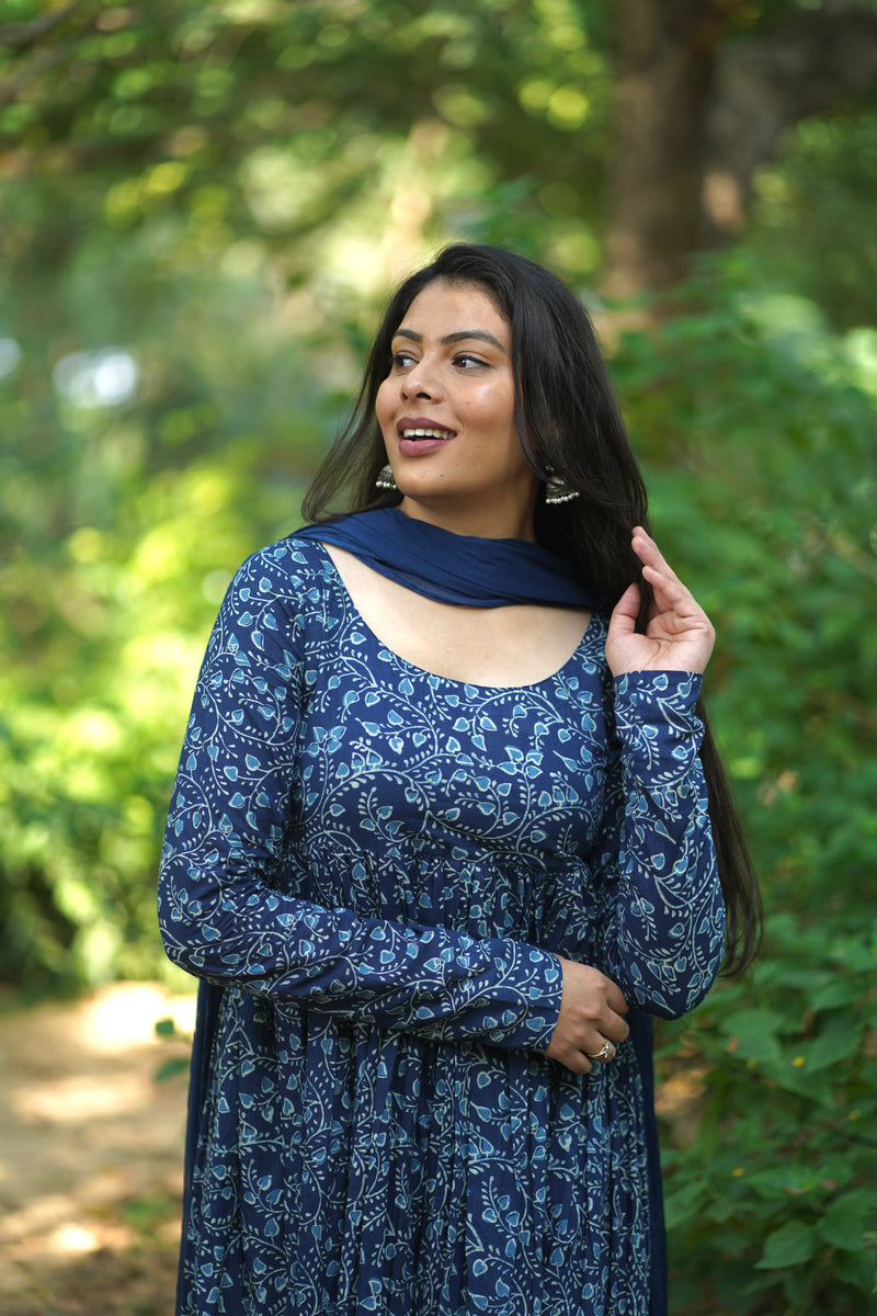 Indigo baag flare suit set Jonaya