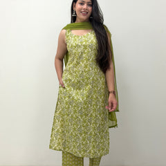 Leaffy green straight suit set Jonaya