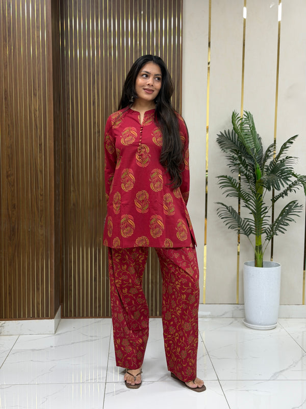 Red boota coord farshi salwar Jonaya